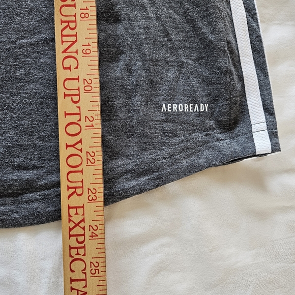 Adidas PRIMEGREEN Aeroready Original 3 Stripe Training Gray Tank Top Small NWT - Picture 6 of 12